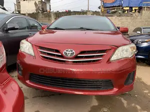 Toyota Corolla 2013 Red