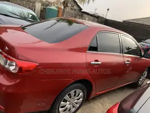 Toyota Corolla 2013 Red