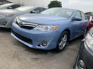 Toyota Camry LE 4dr Sedan (2.5L 4cyl 6A) 2012 Teal