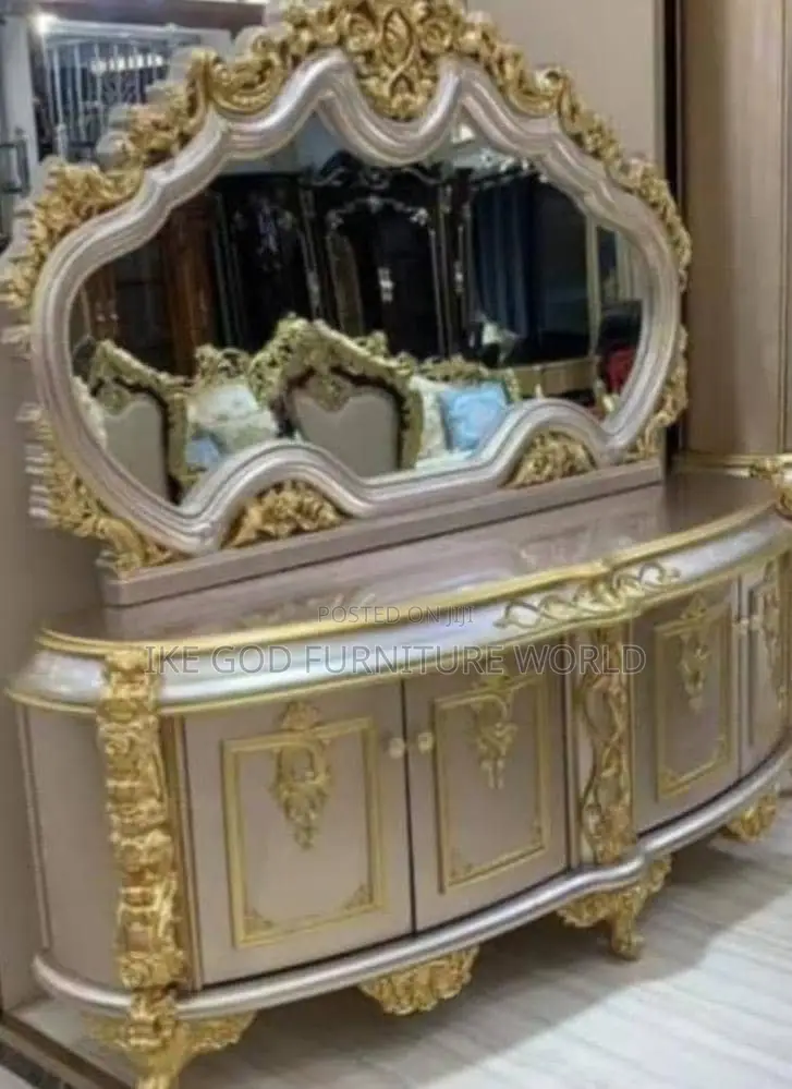Dining Table Buffet With Mirror