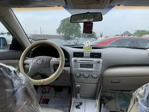 Toyota Camry 2008 Gold