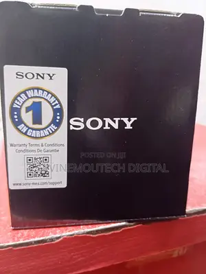 Sony A6700 With 16-50mm Lens Brand New for Sale in Alaba