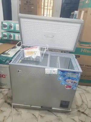 New CLG320 Chest Freezer (300L).