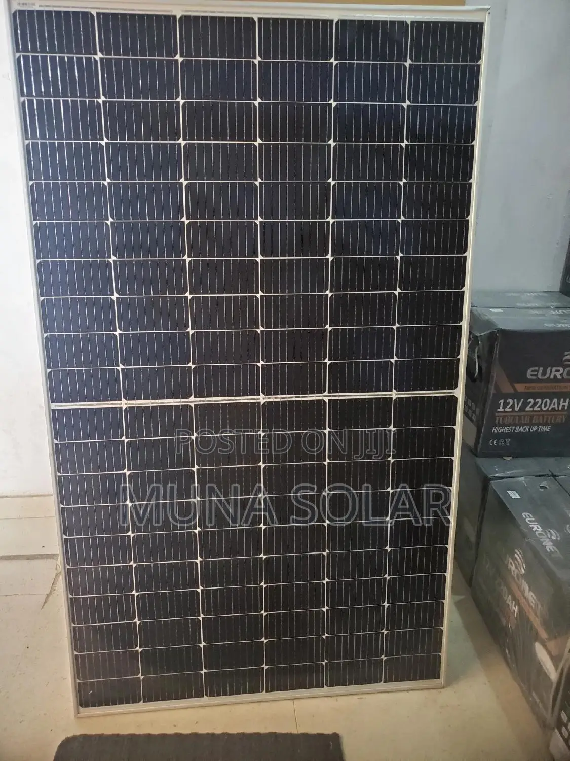 450watts Halfcut Soluxtac Solar Panel