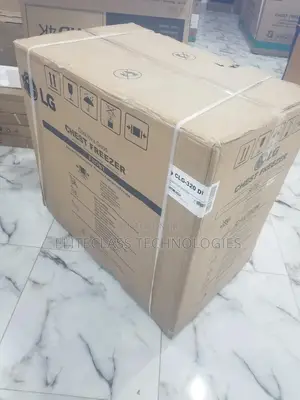 300L Chest Freezer Clg320 (Fast Selling).