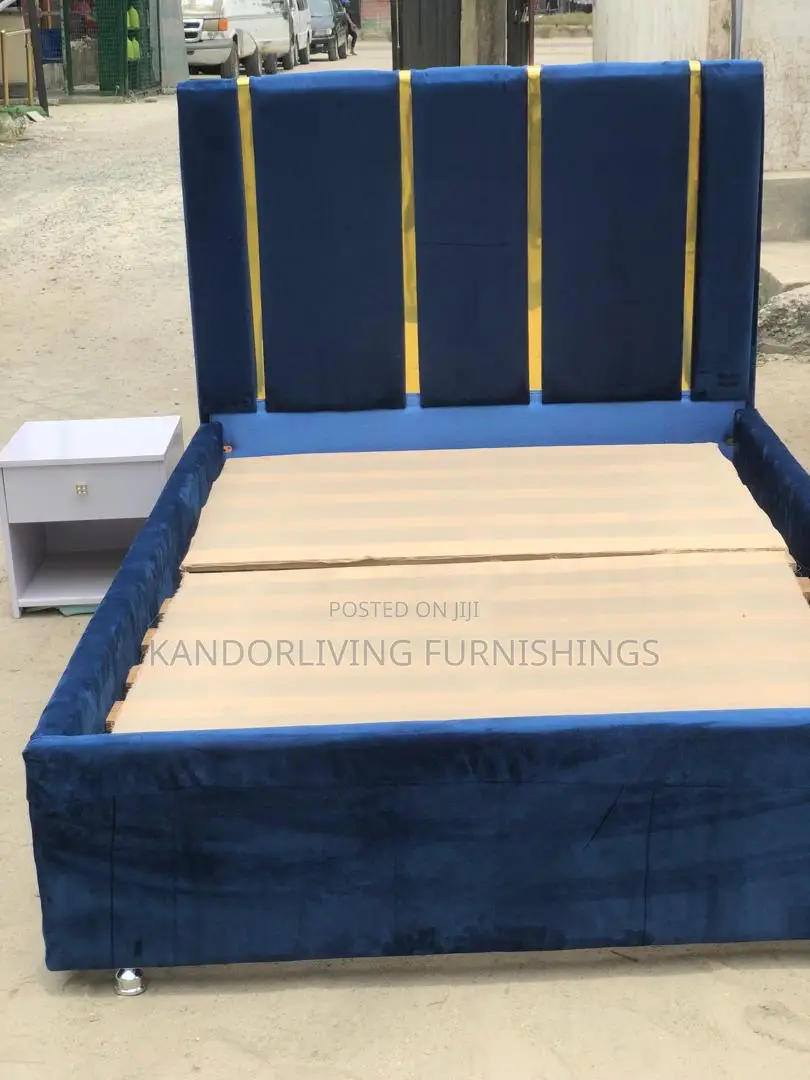 Padded Bed Frame 4.5 by 6