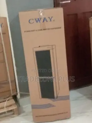 Durable 2 Faucet Water Dispenser With Freezer