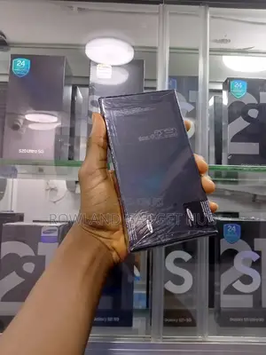 New Samsung Galaxy S22+ 5G 128 GB Black