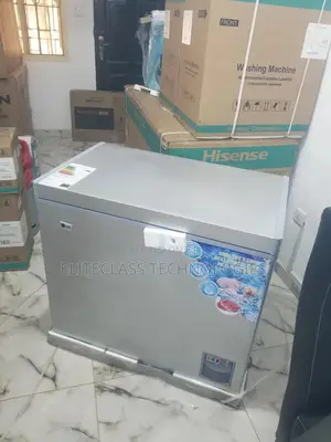 Fast Selling CLG 320 Chest Freezer - 300L.