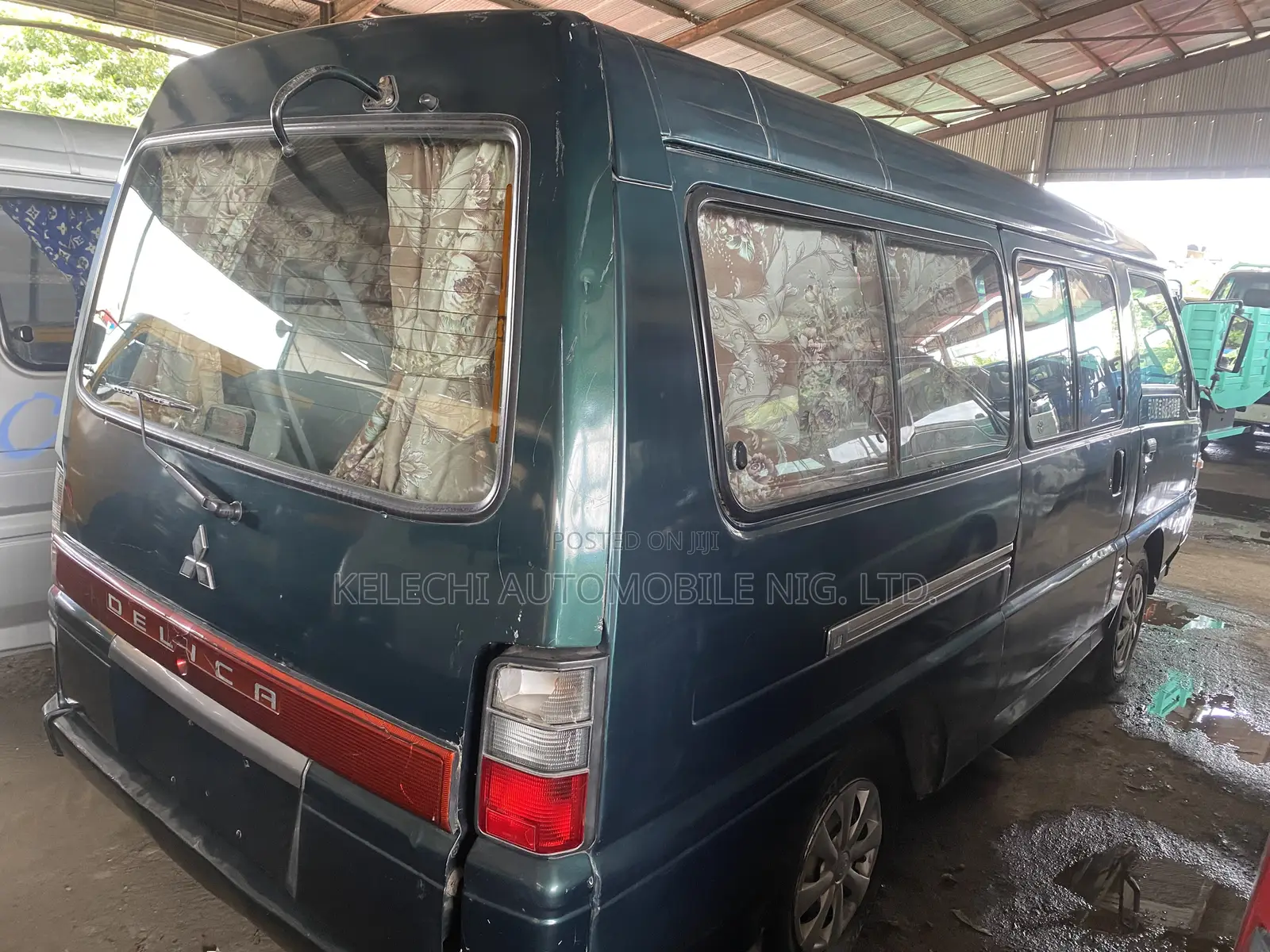 Mitsubishi Delica 2005 Green
