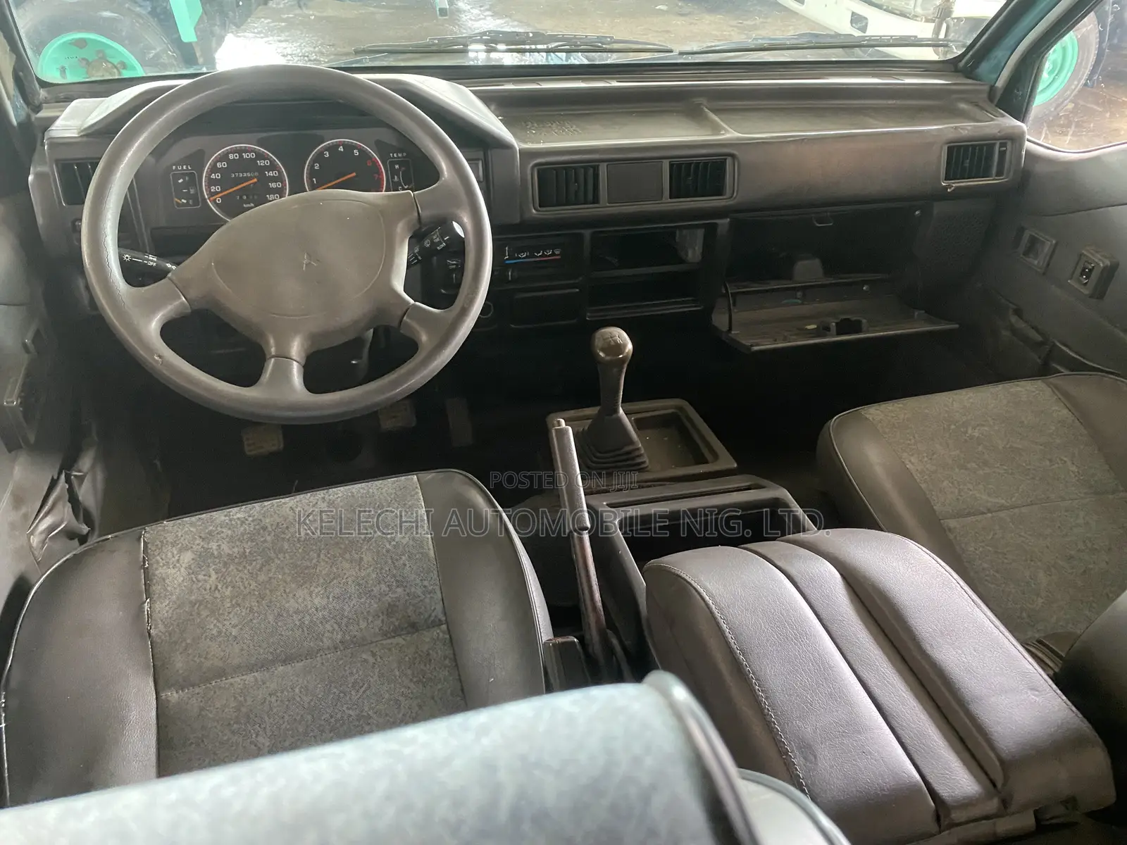 Mitsubishi Delica 2005 Green
