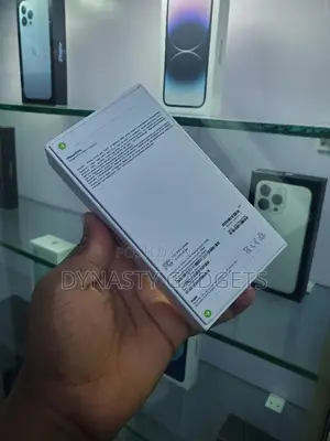 New Apple iPhone 15 Pro 128 GB Silver