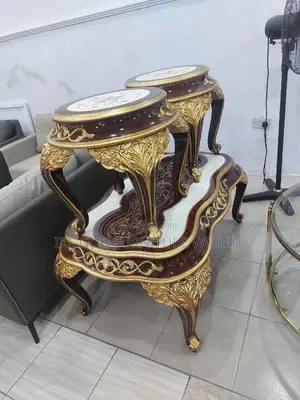 Set of Royal Center Table With Side Stool