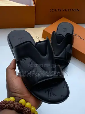Lv Monogram Slipers