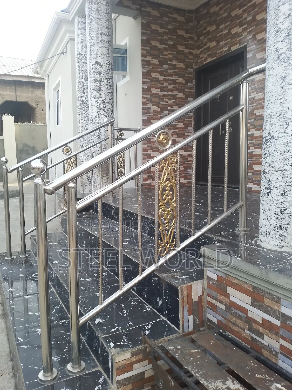 Flower Twist Balustrade
