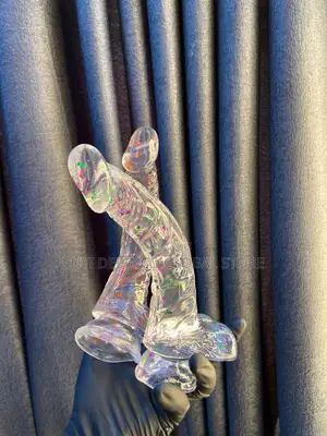 Curved Dildo With Crystal