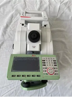 Brand New Leica Ts16 R1000 1" Least Count With Accessories