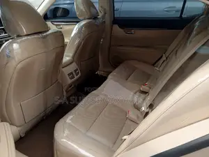 Lexus ES 350 FWD 2014 Gold