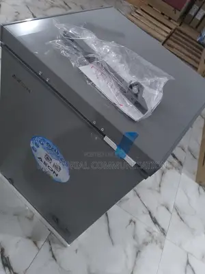 (Quality Aeon 100litrest Chest Freezer