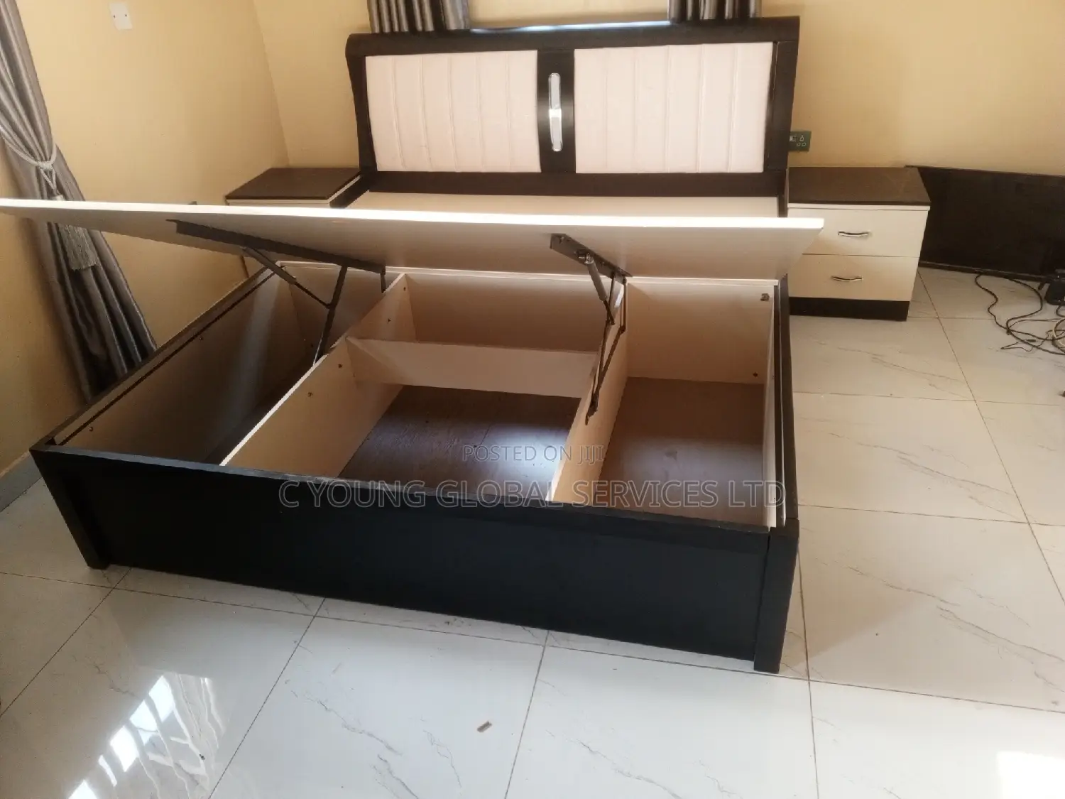 High Quality Bed  With Wardrobe