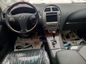 Lexus ES 350 2011 Black