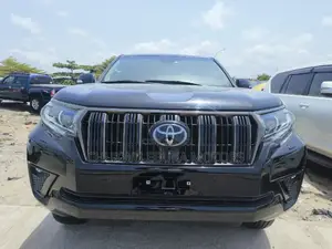 Toyota Land Cruiser Prado 2.8 2021 Black