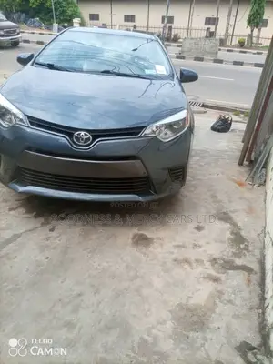 Toyota Corolla LE Premium 4dr Sedan (1.8L 4cyl CVT) 2014 Blue