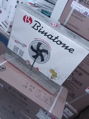 High-Efficiency and Durable Fan With USB Port