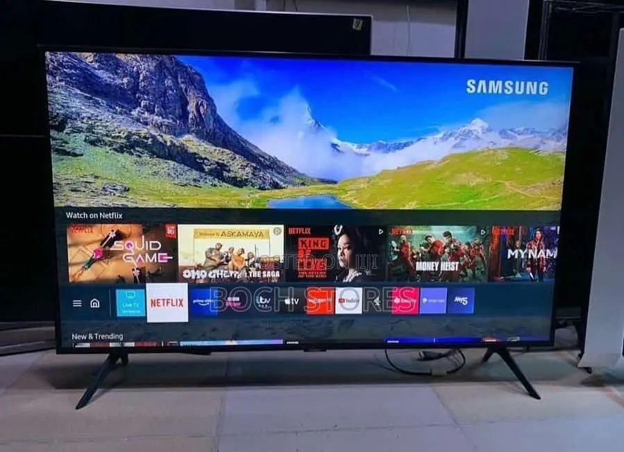 Samsung RU 43inches UHD Smart TV