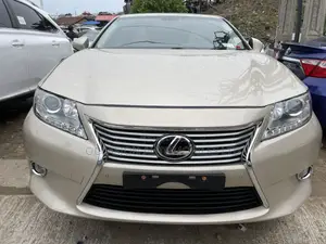 Lexus ES 350 FWD 2013 Gold