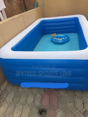 10 by 6ft Inflatable Swimming Pool
