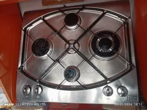 4 Burner Table Gas Cooker/ Inbuilt Gas Hub