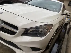 Mercedes-Benz CLA-Class CLA 250 4MATIC Sedan 2016 White