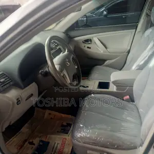 Toyota Camry 2011 Silver
