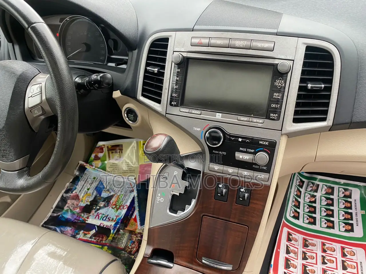 Toyota Venza V6 AWD 2011 White