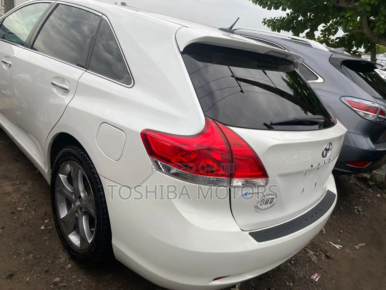 Toyota Venza V6 AWD 2011 White