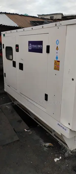 100kva Perkins 1000series Almost New Soundproof Generator