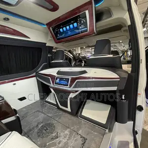 High Quality Certified VIP Interior Upgrade Toyota Hiace Bus
