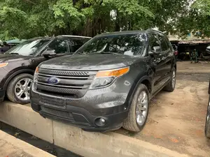 Ford Explorer 2015 Gray
