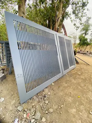 Sliding Compact Gate