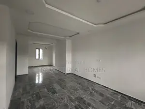 4bdrm Duplex in Chevron, Lekki for rent