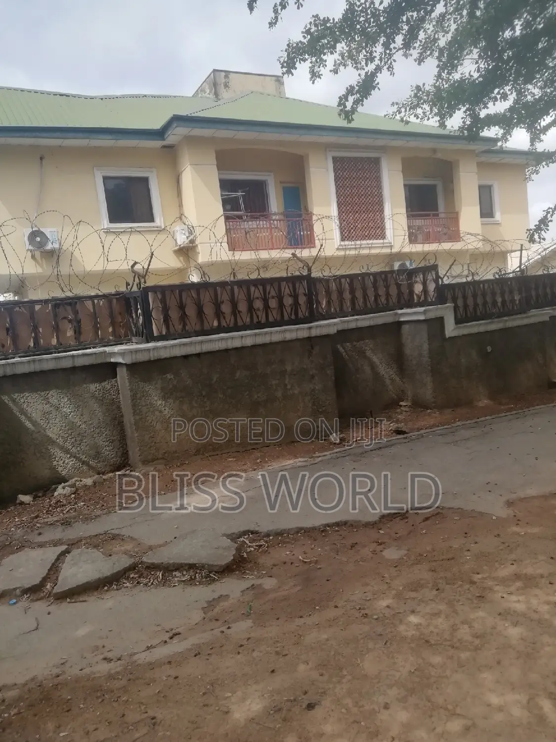 2bdrm Block of Flats in Utako for sale