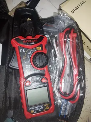 AC/DC Clamp Meters
