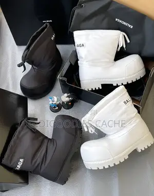 Balenciaga Skiwear Alaska Low Boots