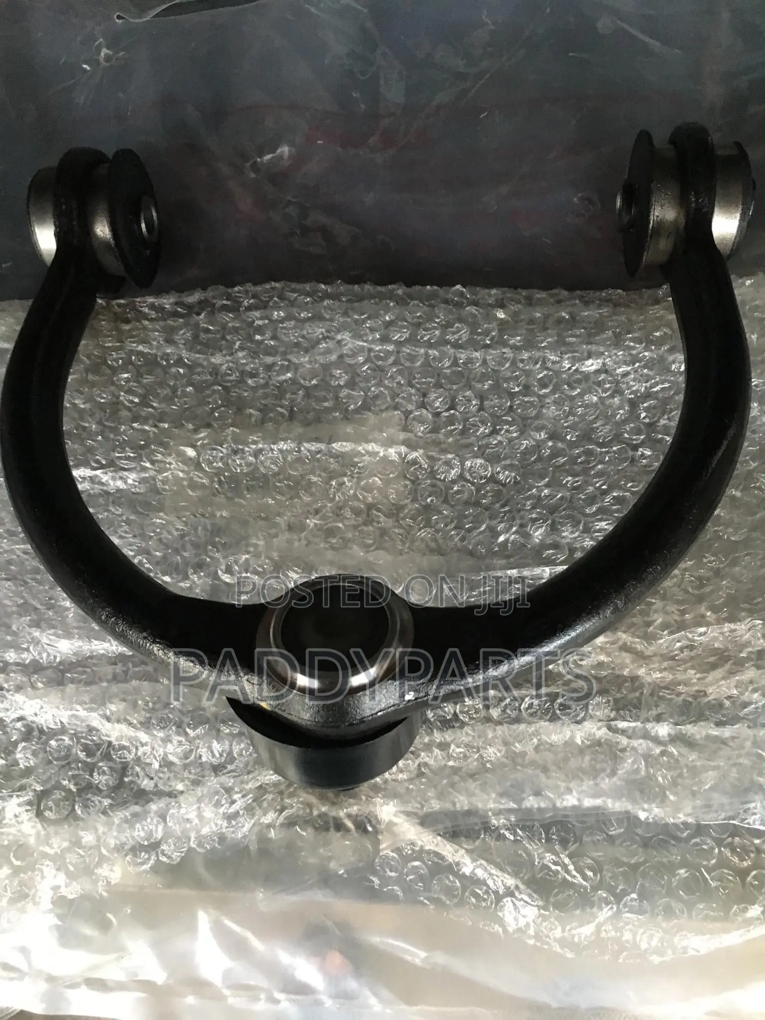 Jeep Commander Upper Control Arm