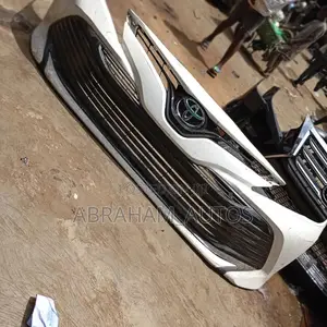 Complete Front Bumper Camry 2018 Le