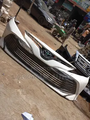 Complete Front Bumper Camry 2018 Le