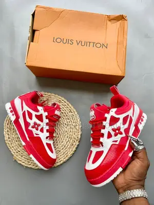 Pure Quality Sneakers