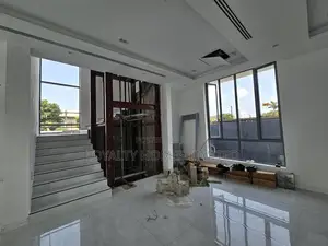 5bdrm Duplex in Lekki for sale