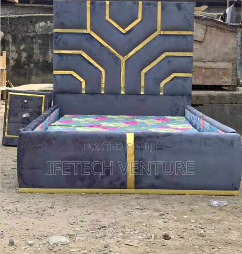Bed Frame With 1 Side Drawer